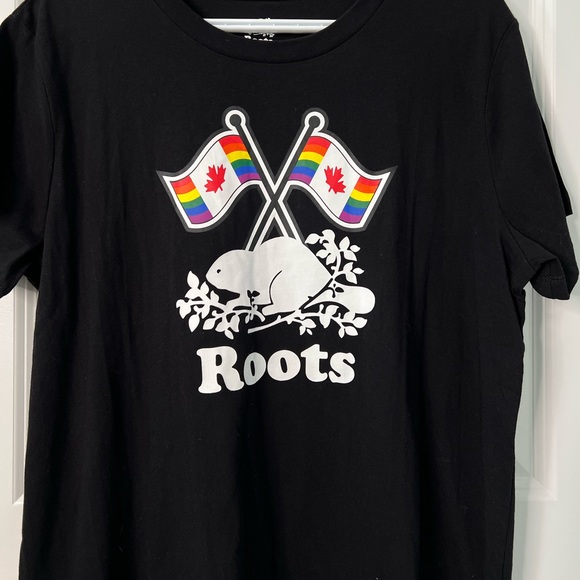 NWT Roots Pride T Shirt - Picture 2 of 4